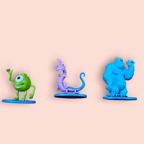 Monsters, Inc. minifigure bundle - Picture 1 of 2